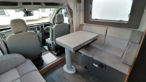 4 Berth Bailey Adamo 75-4DL 2024