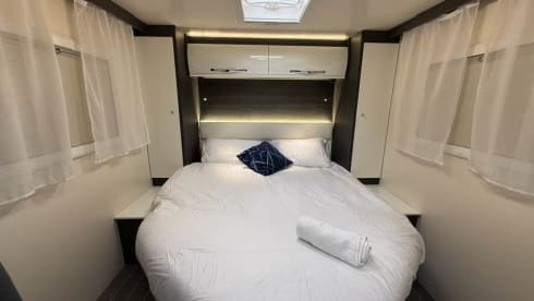 Hugo – Modern Rollerteam motorhome with separate bedroom - With free insurance