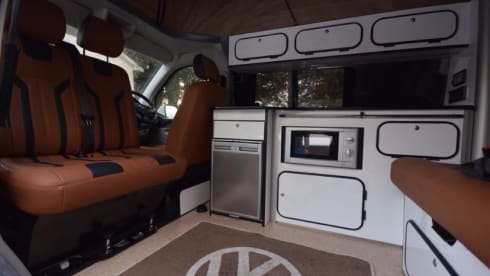 Volkswagen Campervan - 4 Berth