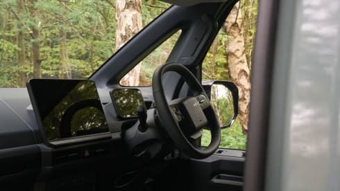 Outbeing  – Camping-car 2 places, autre modèle à partir de 2026