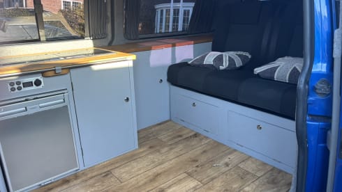 Dubby McVDub  – Volkswagen Campervan classic T5