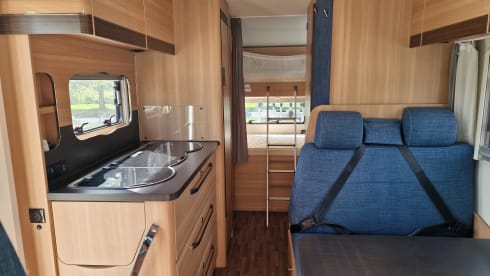 6p LMC alcove uit 2017