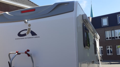 ci elliot 85p – Camper with 2 single beds and air conditioning on the engine and kilometers free