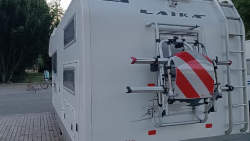 DARDAN – CAMPER MANSARDATO LAIKA