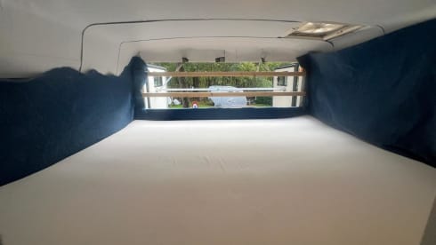 Your heart is the Light of this World – 4p Renault bus uit 2000