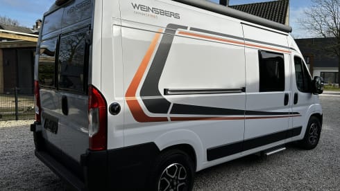 6 Weinsberg 600 Fire buscamper 2025 automatic
