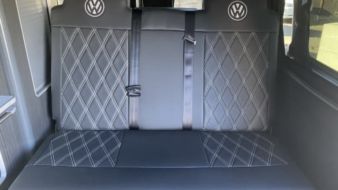Ivy – Pet friendly VW campervan - MK13 Milton Keynes