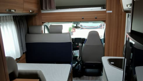 Weinsberg Familien-Mobil 6x Sitz & Schlaf, Klimaanlage, Gefrierfach