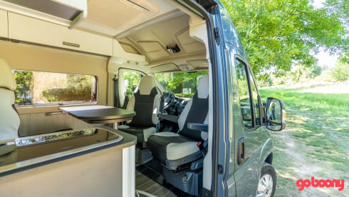 Camper van for rent from 2020 - Fiat Ducato Livingstone 5