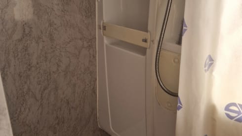 Gian Carlo vannucci – Camper seats 7