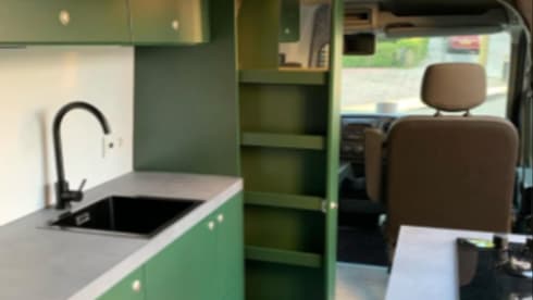 Reiskar – Knusse en stoere camper alles nieuw