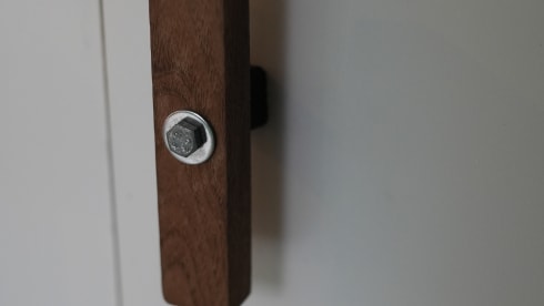 Zonnewijzer – Off-Grid Buscamper met Solar, Nespresso, Oven en meer!