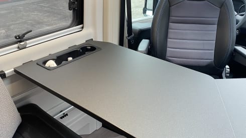 Adria twin Supreme fiat ducato automaat – Beautiful camper van for rent