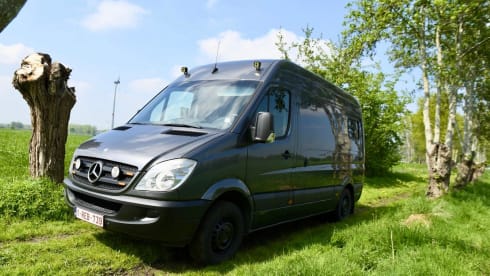 3p Mercedes-Benz bus from 2011