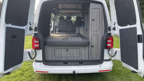 Caroline – T6 Luxury Conversion  - Dog Friendly, Insurance included