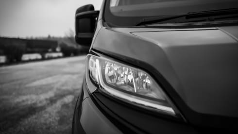 MH004 – (MH004) *Heated* 2024 Swift Carrera 122 Automatic