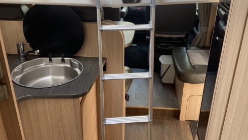 Camper Sunlight T68 4 persons