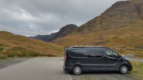 Vanny McVanface – 4 berth camping adventures await!