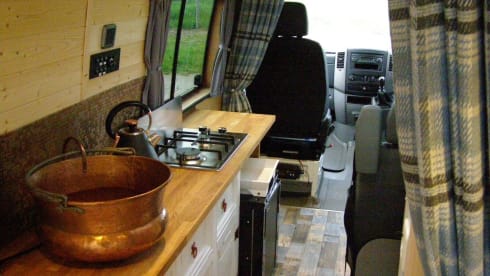 Zebedee  – 4 berth Mercedes-Benz Motorhome