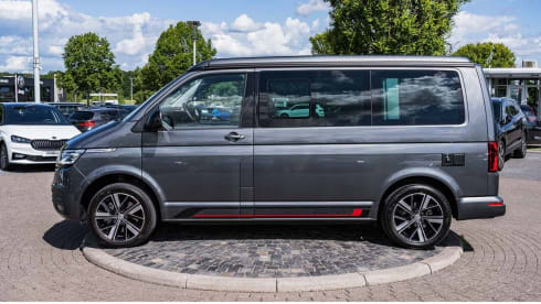 Volkswagen California T6.1 Ocean – camping-car compact = liberté sans fin