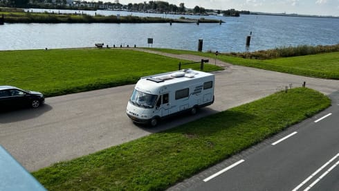 Macarena – Camper with many extras, integral