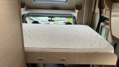 Luxury motorhome with length beds