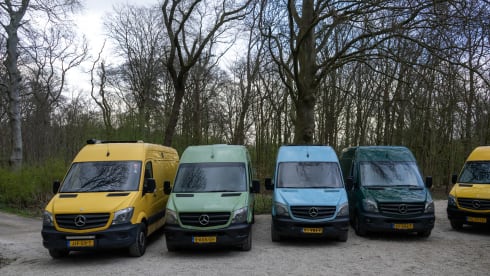 Ivan – 3-sitziger Mercedes-Benz Bus aus dem Jahr 2011