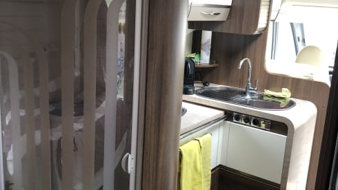 Onze dame – BURSTNER 735 ELEGANCE