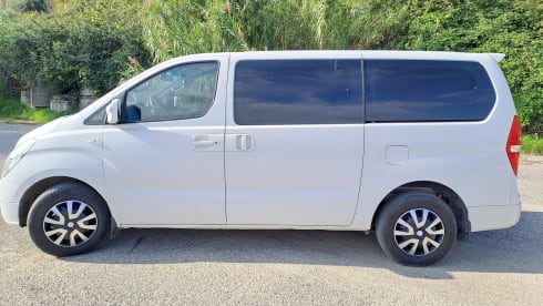 Everest – 4WD x max 8 pers.