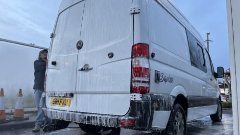 Daphne – Daphne - Newly Converted Luxury Campervan