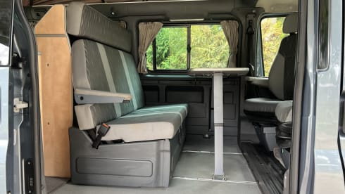 Nugget – 4p Ford campervan from 2005