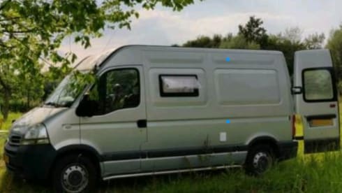 Freja – 2p Nissan campervan from 2005