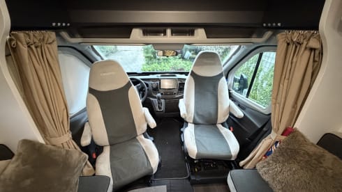 4p Chausson semi-integrated uit 2024