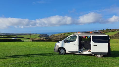 Viv – Vauxhall Vivaro 3 Berth 
