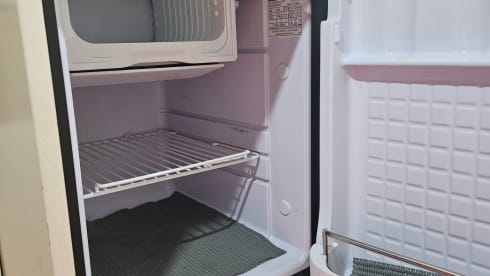 Jenny Wren – Mr DGB