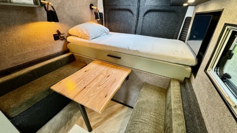 Boaz  – 2p Citroën campervan from 2018