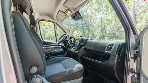CampBoers – 2-seater Citroën Jumper van from 2021