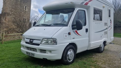 CARYS – 2 berth Peugeot semi-integrated from 2006