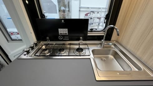 4p Sun Living semi-integrated from 2025