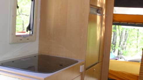 Woelcke Tikro - Ultra Compact, Versatile and Self Sufficient