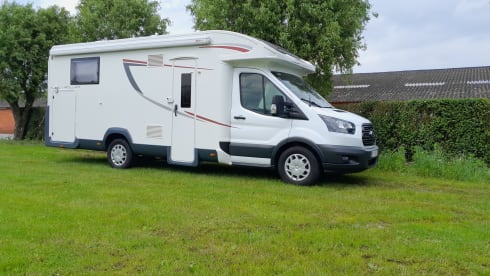 Roller team – 4p Ford semi-integrated uit 2018