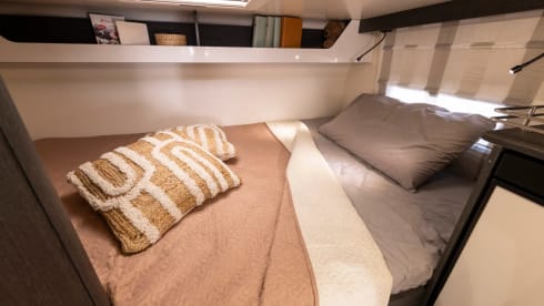 AFP 675 6 Berth  – Roller Team 675 6-Berth Yorkshire Motorhome