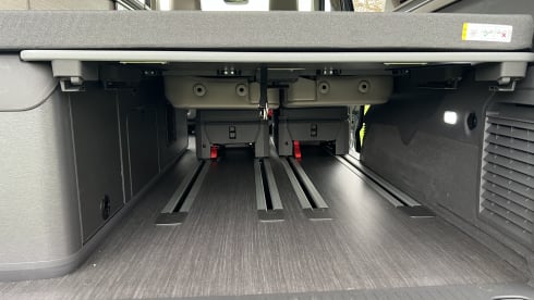 VW California Ocean T7 (2026) blauw-wit