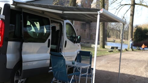 Stiki │ Luxury 2 person camper