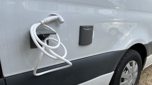 Bespoke Mercedes Sprinter Campervan. Fully Equipped for Ultimate Adventure