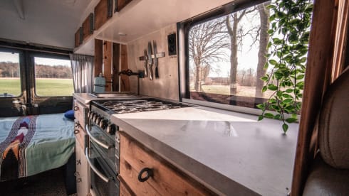 Pablo – Fire brigade bus & sturdy camper for your next adventure