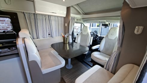 Luxury 5p camper 