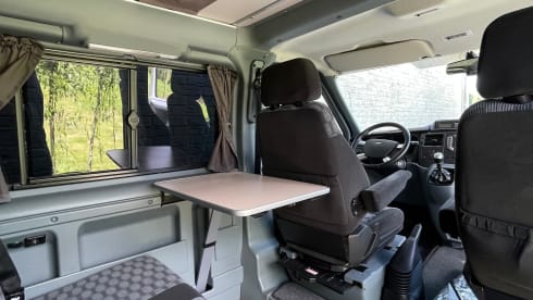De nugget – 2012 4-seater Ford Nugget