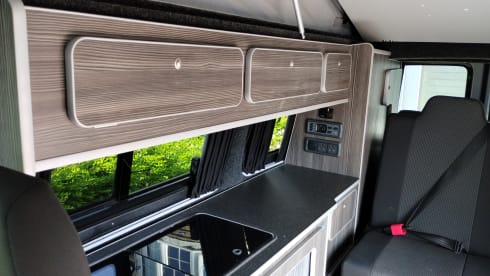 Dinah – Camper Volkswagen a 4 posti letto del 2020