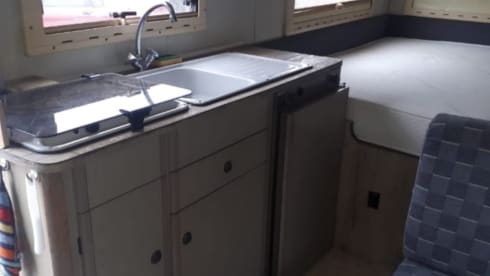 Spacious hip retro 4p Fiat Ducato 280 camper from 1990